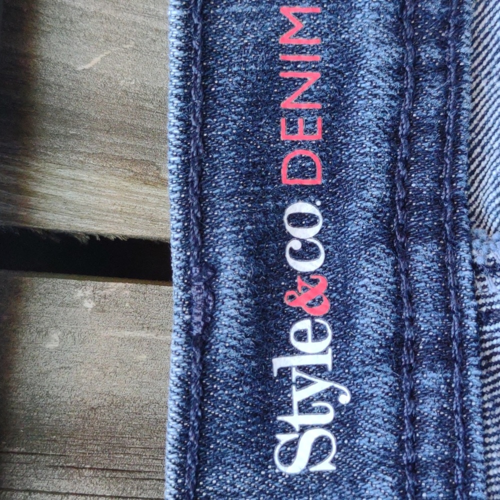 Style & Co Dark Denim Jeans - Picture 10 of 12